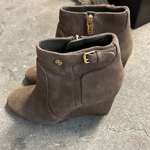 Tory Burch brown suede Milan heeled wedge ankle zipper boots